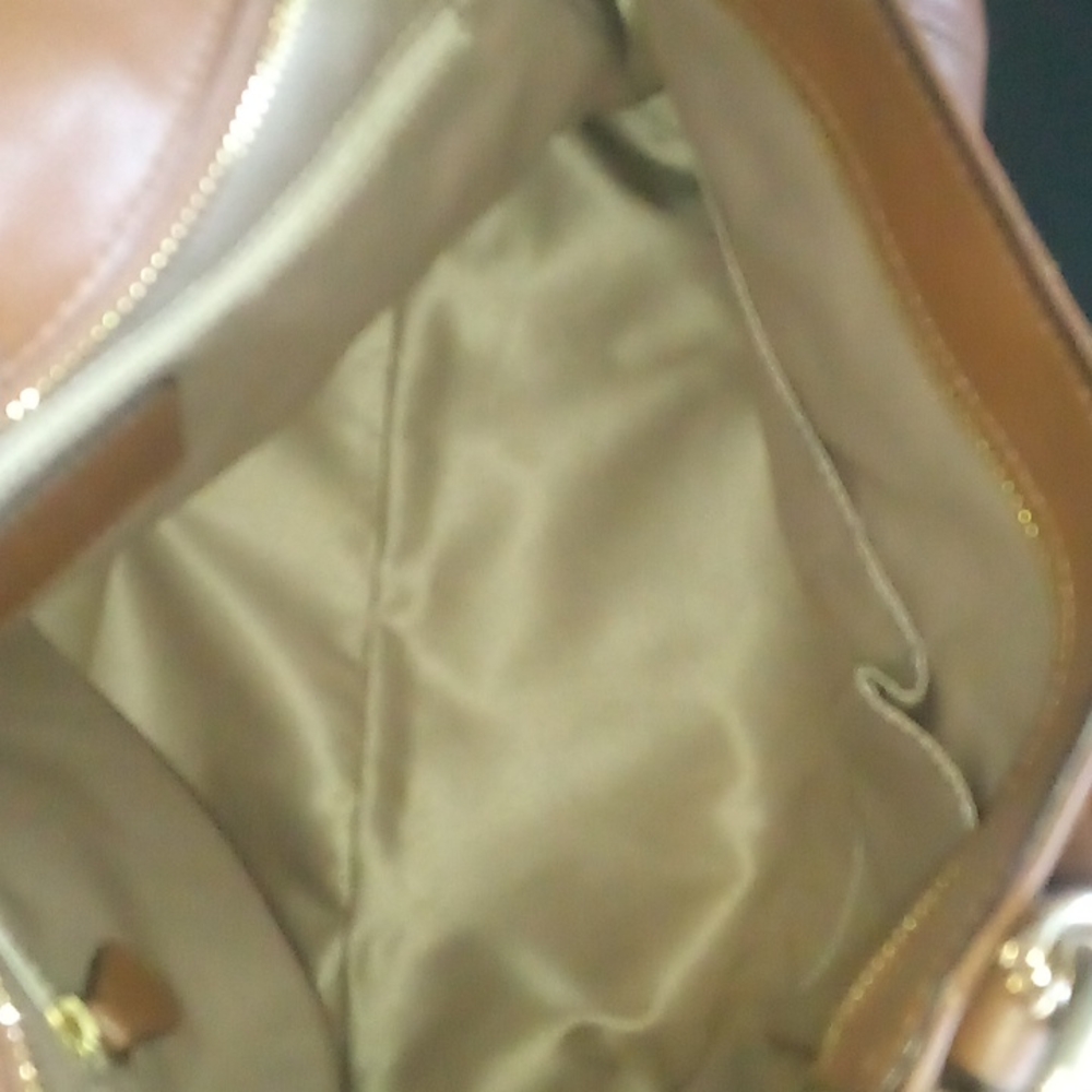 Coach - Picture 6 of 6